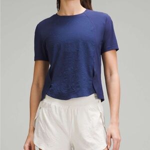 Lululemon Lightweight Stretch Running T-Shirt Airflow Sz 4